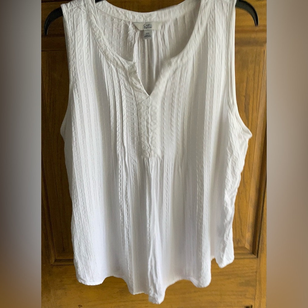 Croft & Barrow White Sleeveless Top XXL